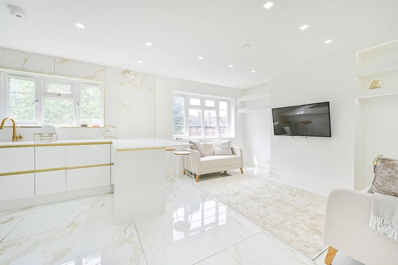 Premium Private Apartment Minutes To Central Лондон Экстерьер фото